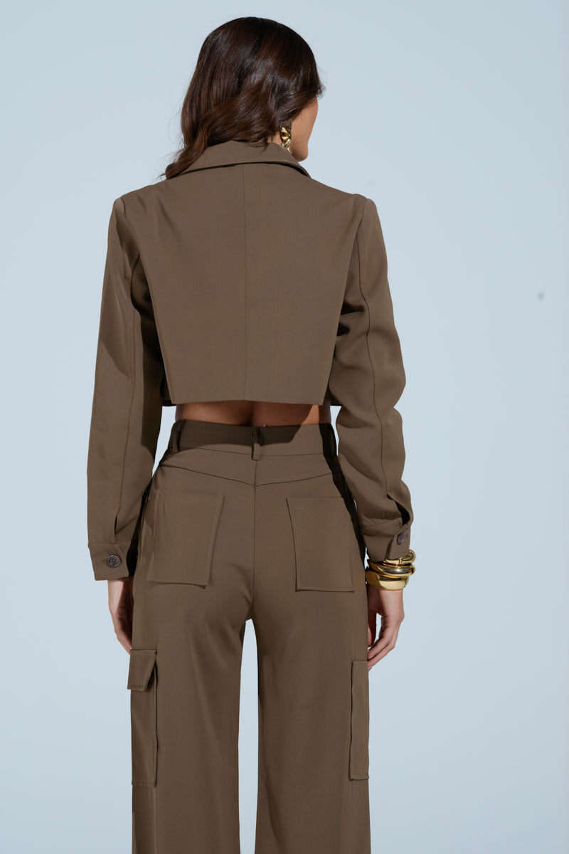 TAKE IT EASY CARGO BOMBER IN TAUPE