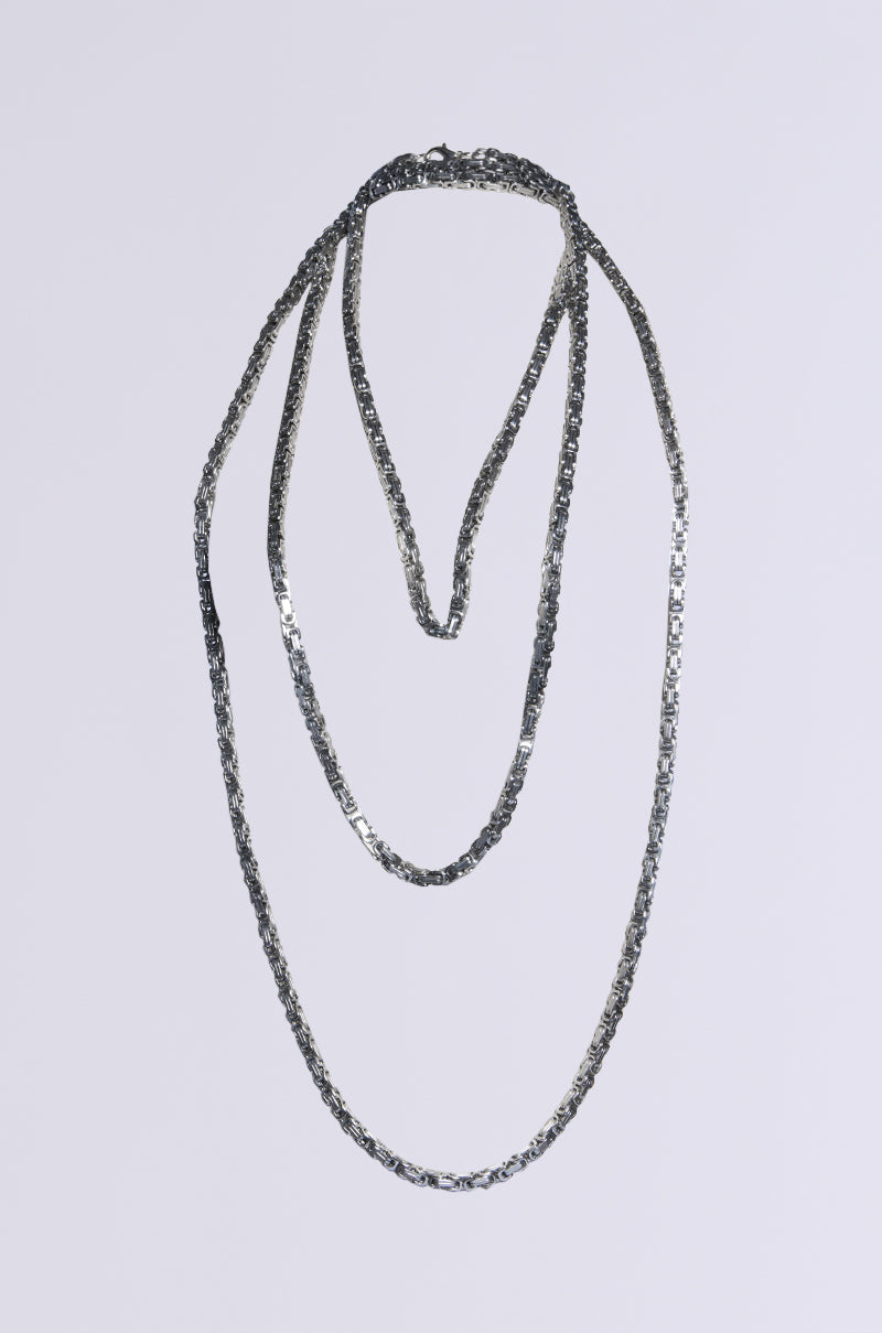 POP THE TAB LAYERED CHAIN