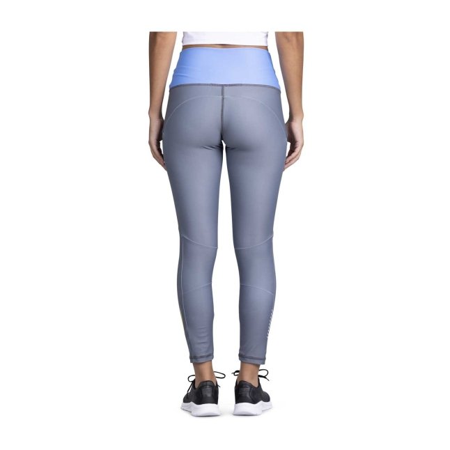 Pikachu Pokémon Active Dark Gray 7/8 Length Leggings - Women